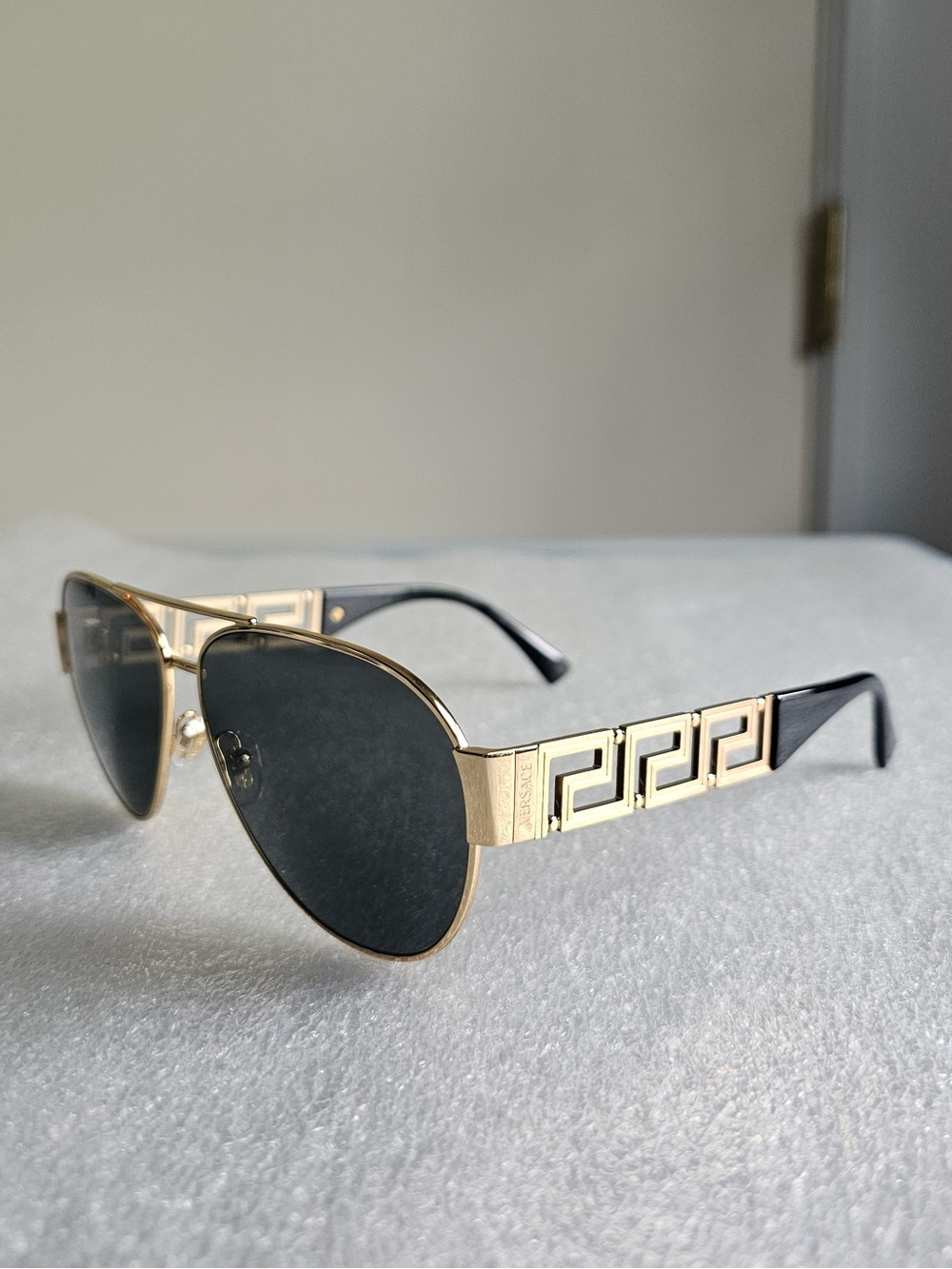Versace Greca Pilot Sunglasses - VE2289 100287 - Current Season - Picture 2 of 5